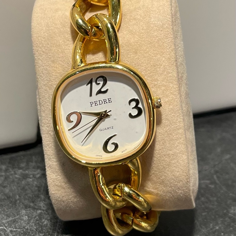Ladies Pedre Gold Tone Chain Watch- New Battery